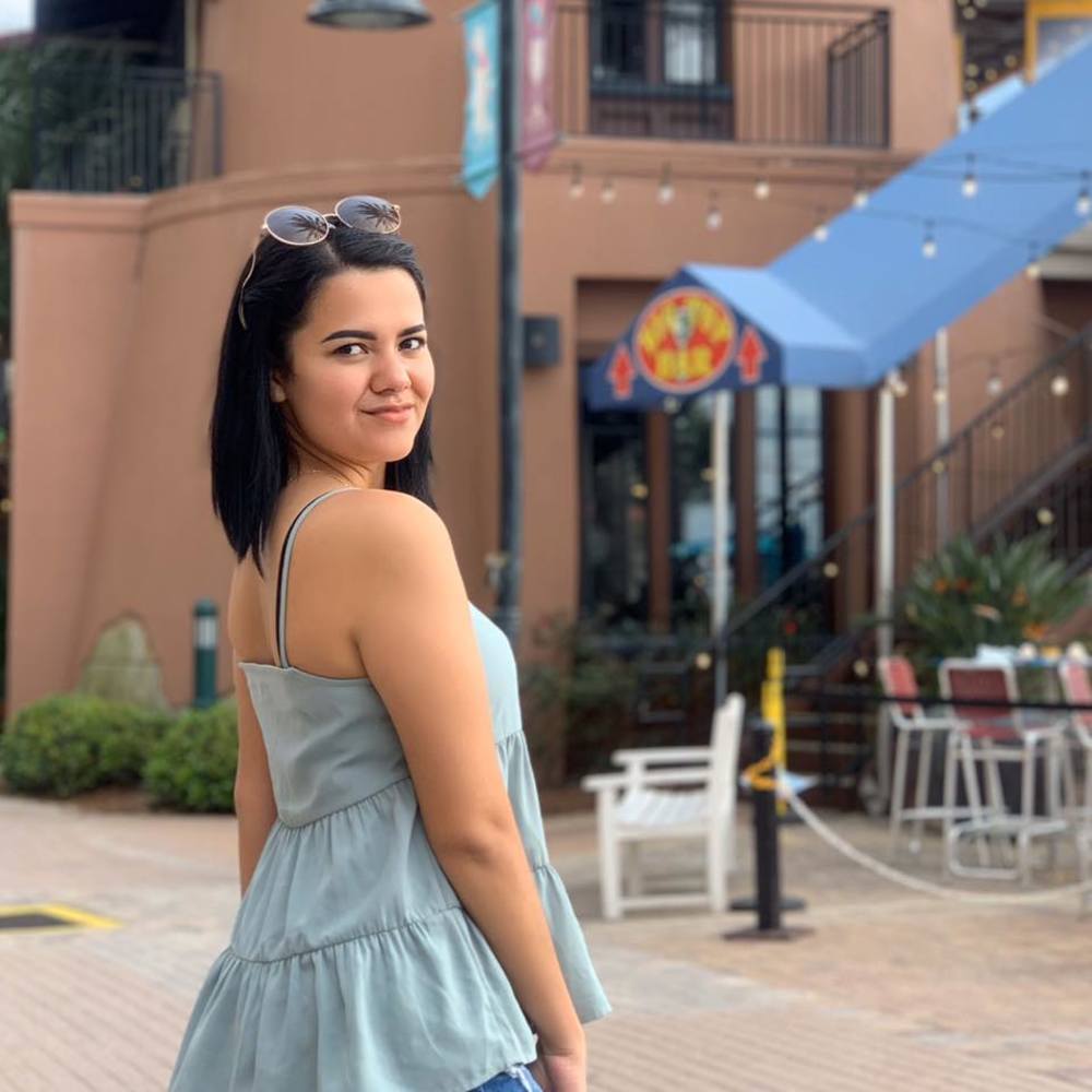 Meet your Posher, Wendy